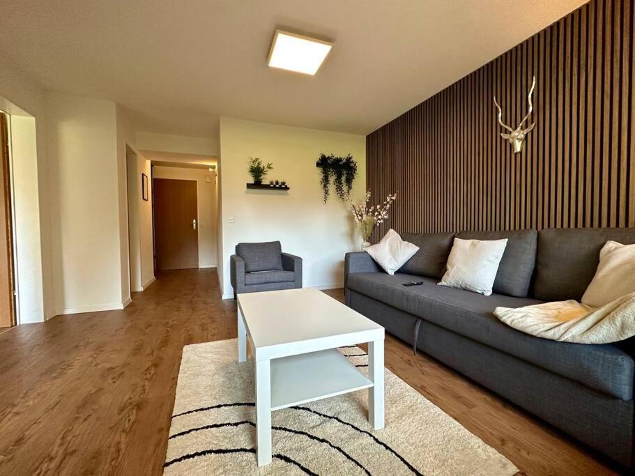 Alpine Retreat 4 Person Apartment Near Zermatt With Parking! テッシュ エクステリア 写真